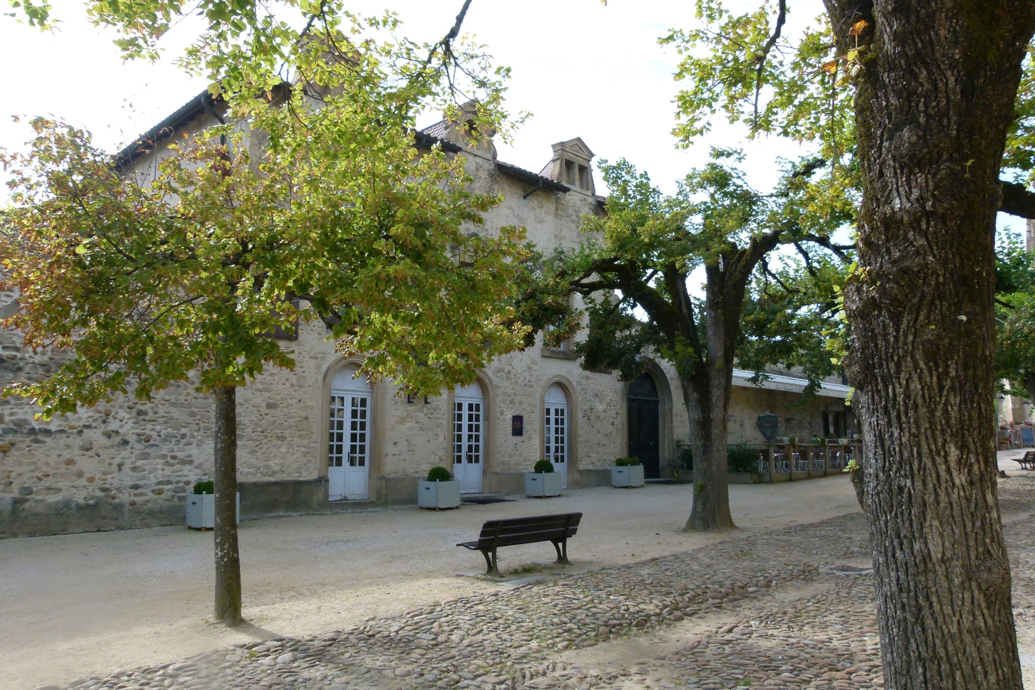 Saint-Antoine l’Abbaye, village médiéval – Graine de Tilia